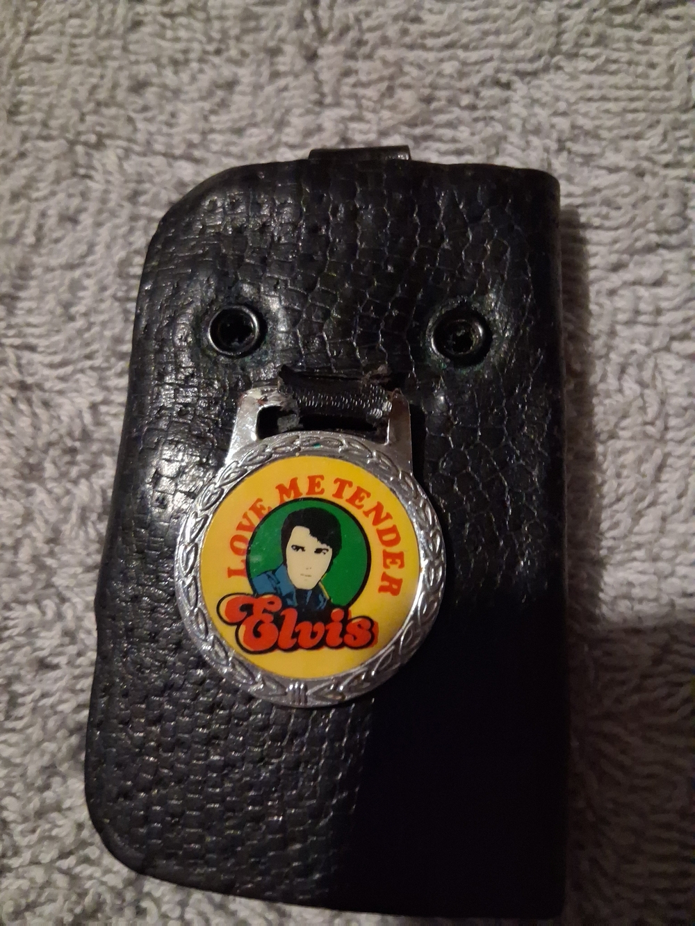 Elvis 'Love Me Tender' Black Key & Card Holder